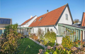 2 Bedroom Cozy Home In Rønne, Rønne
